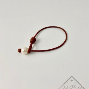 White Pearl Bracelet In Turkey Red Leather