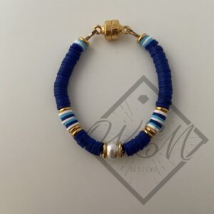 Maci Pearl Navy Heishi Bracelet In Gold Plate